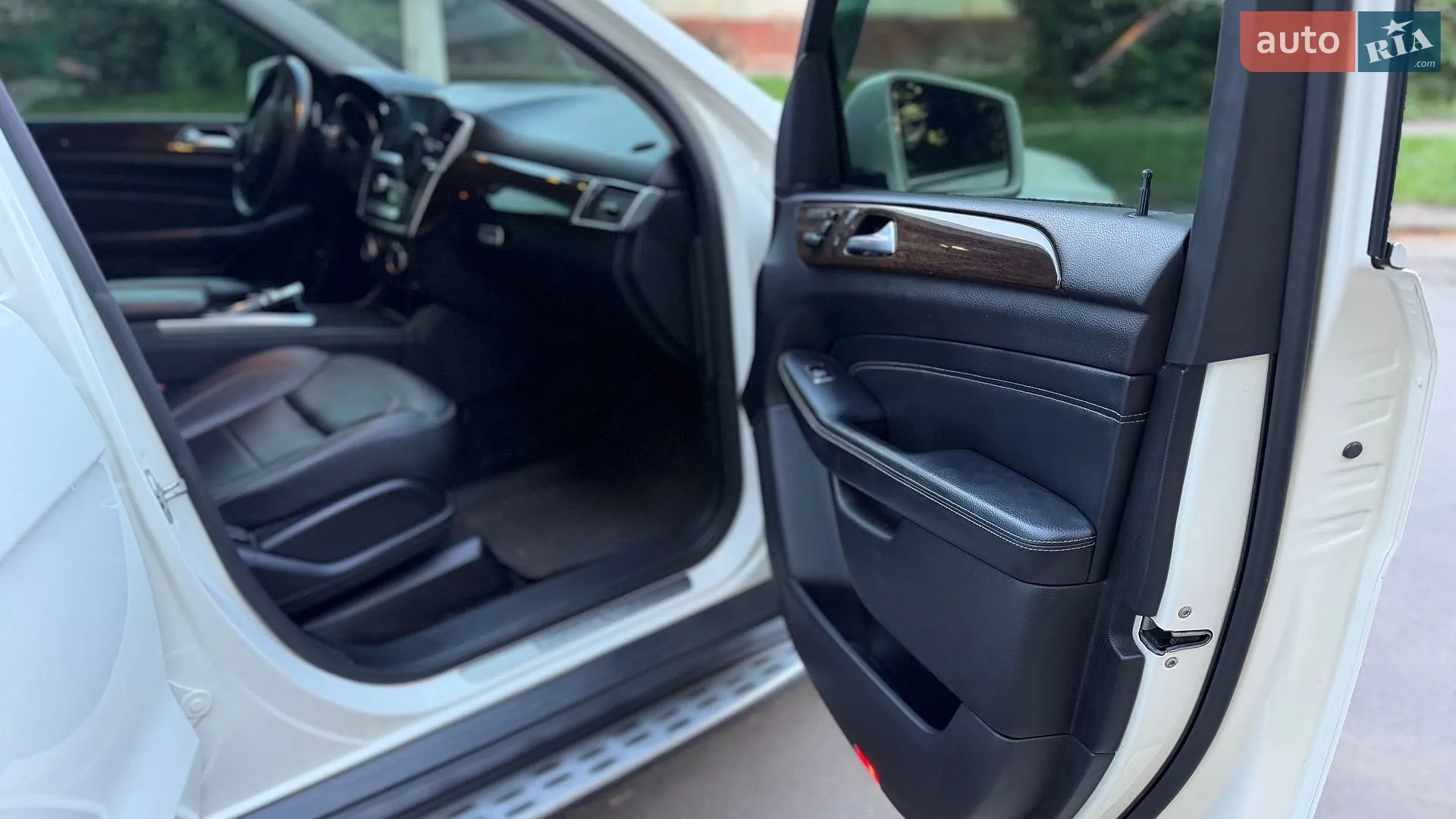 2012 Mercedes-Benz M-klasse - мініатюра 19