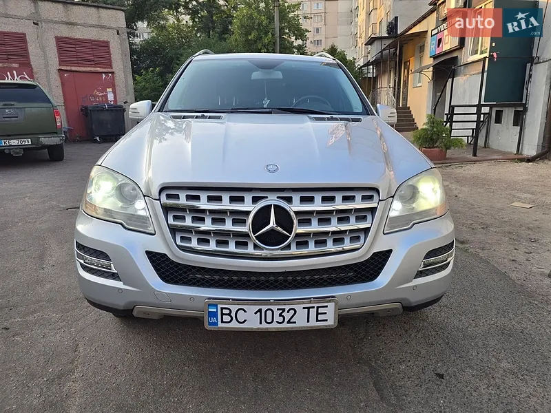Mercedes-Benz M-Class