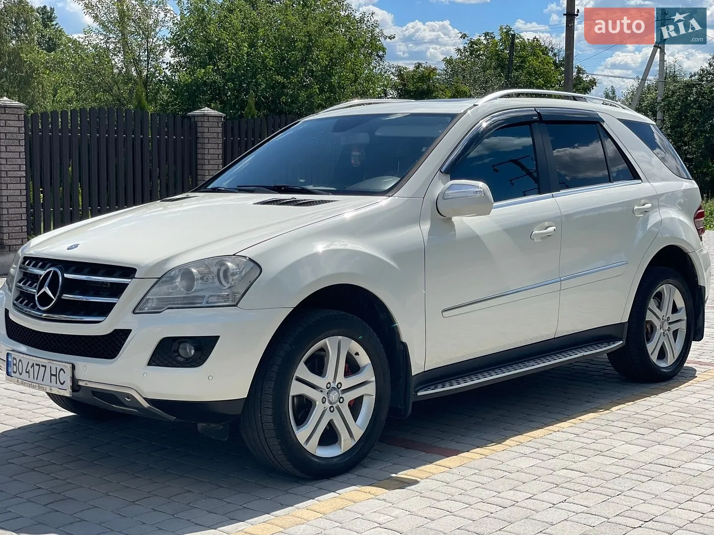 2010 Mercedes-Benz M-klasse - мініатюра 23