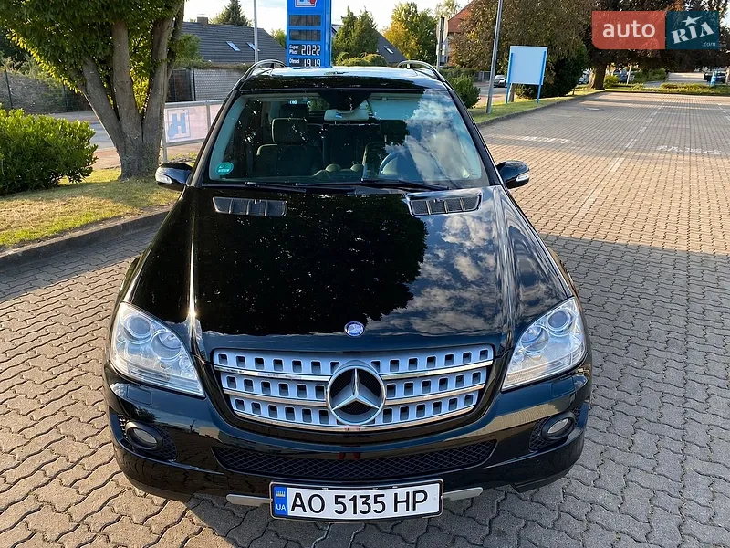 Mercedes-Benz M-Class