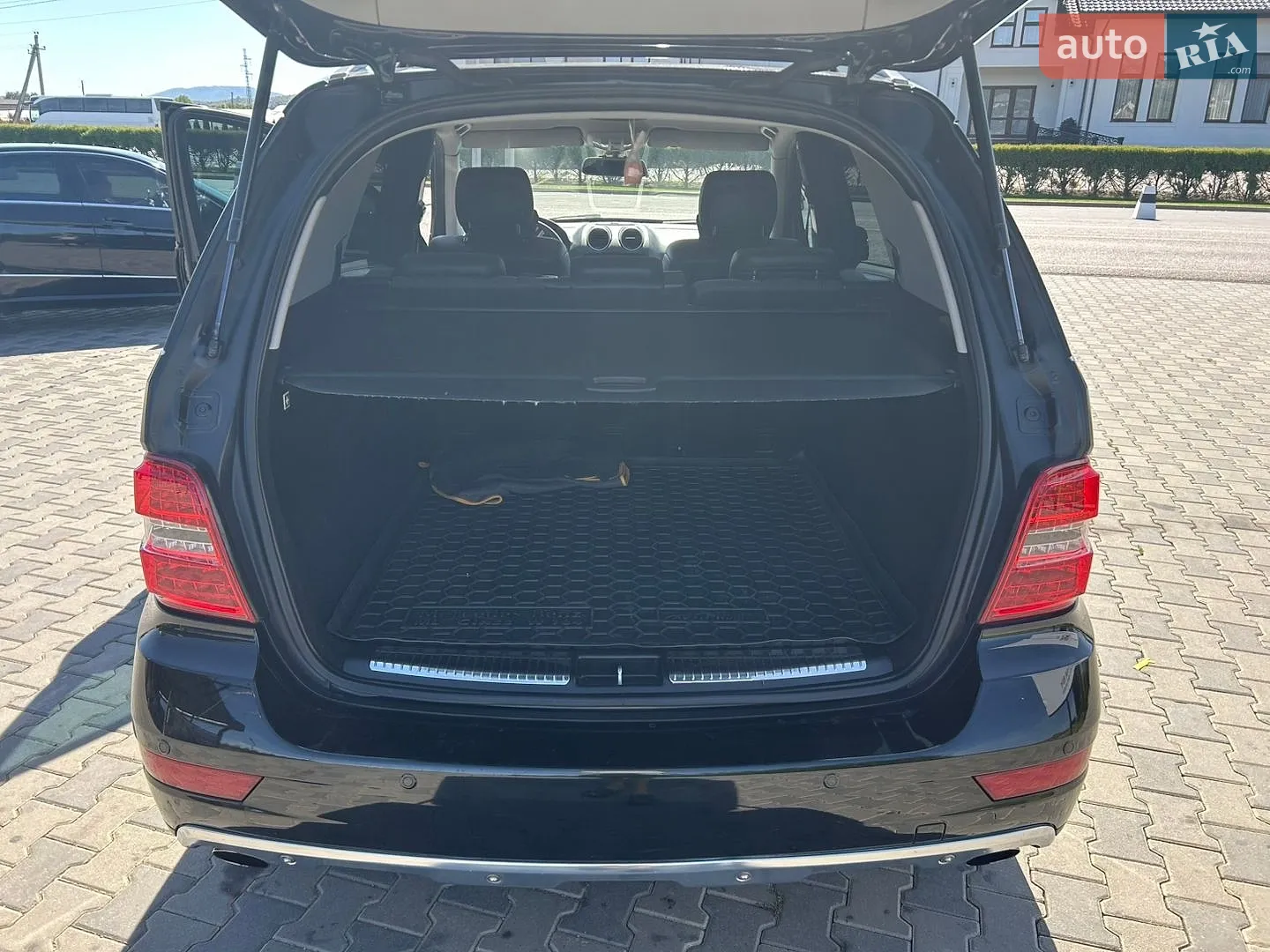 2010 Mercedes-Benz M-klasse - мініатюра 22