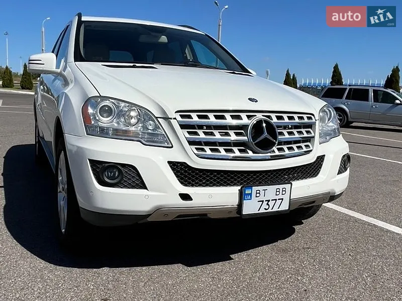 Mercedes-Benz M-Class