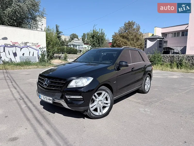Mercedes-Benz M-Class