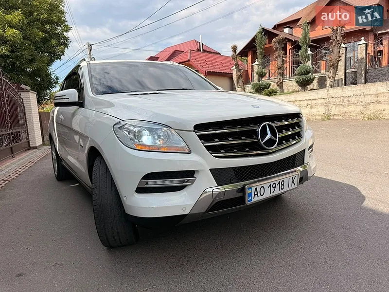 Mercedes-Benz M-Class