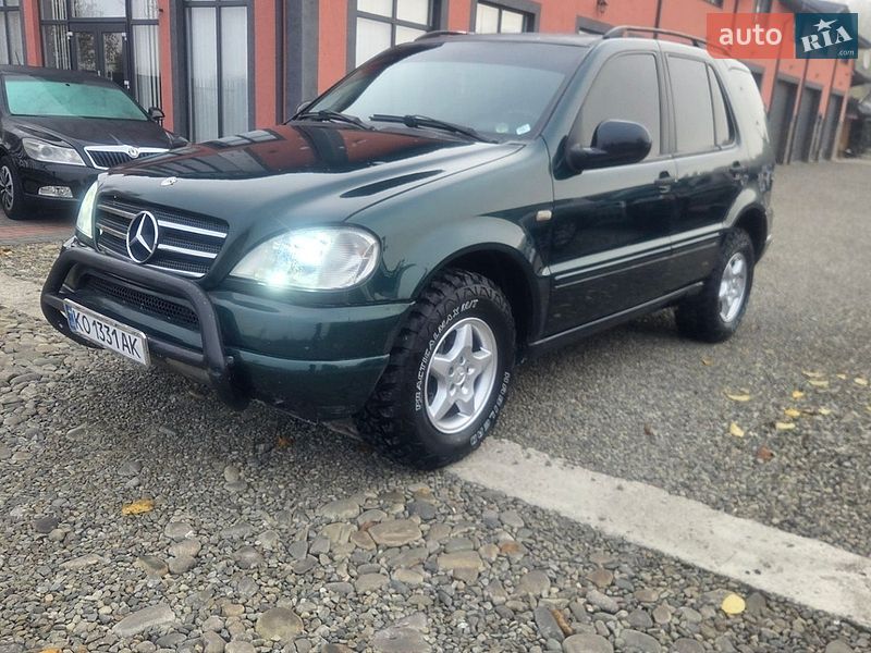 Mercedes-Benz M-Class 2000