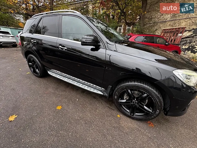 Mercedes-Benz M-Class 2014