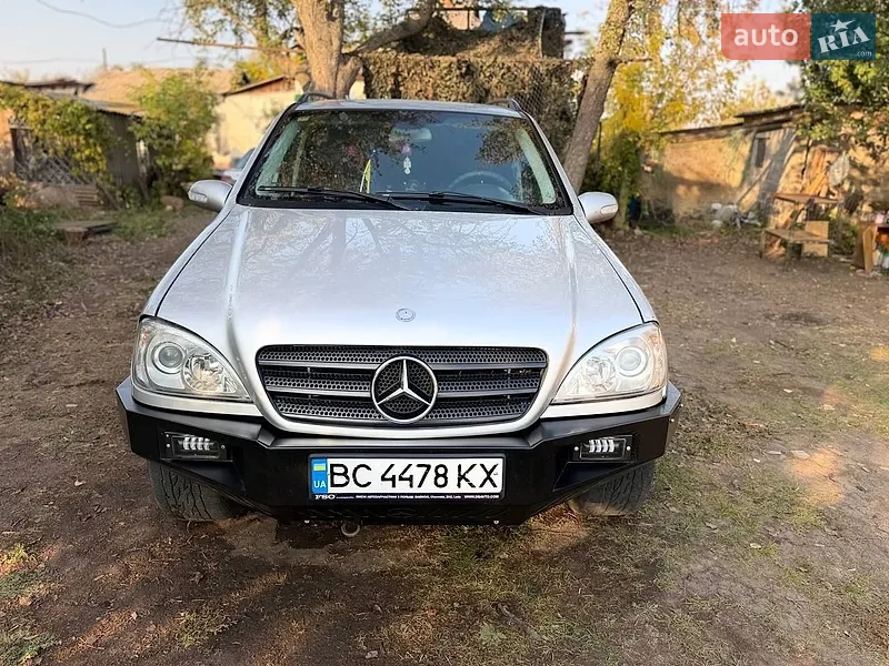 Mercedes-Benz M-Class