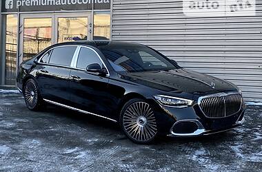 Седан Mercedes-Benz Maybach 2021 в 
