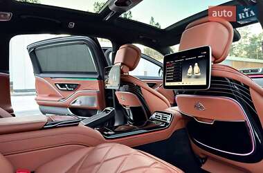 Седан Mercedes-Benz Maybach 2021 в 