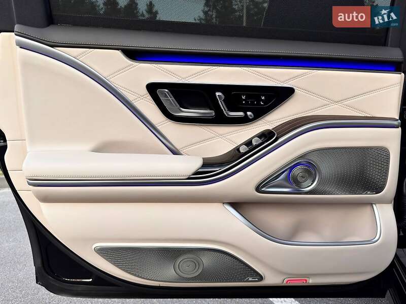 Седан Mercedes-Benz Maybach 2021 в Києві