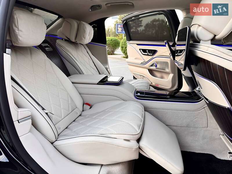 Седан Mercedes-Benz Maybach 2021 в Києві