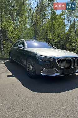 Седан Mercedes-Benz Maybach 2022 в 