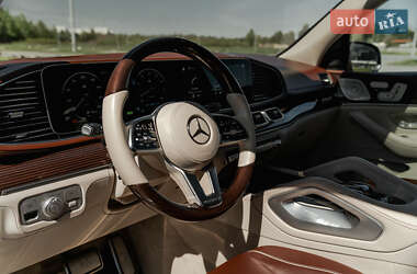 Внедорожник / Кроссовер Mercedes-Benz Maybach 2021 в 