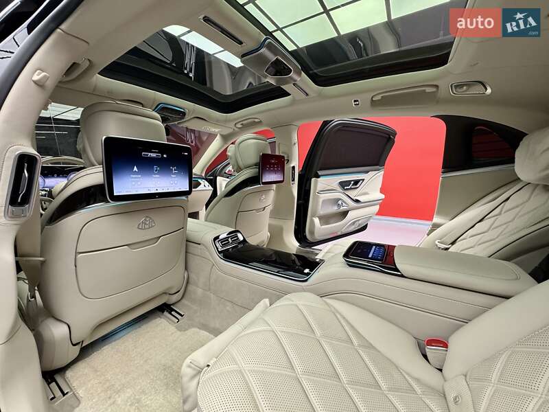 Седан Mercedes-Benz Maybach 2022 в Киеве