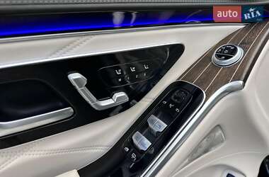 Седан Mercedes-Benz Maybach 2021 в 