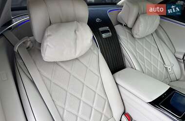 Седан Mercedes-Benz Maybach 2021 в 