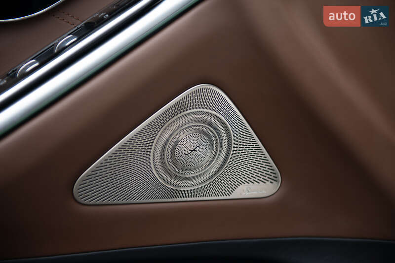 Седан Mercedes-Benz Maybach 2022 в Мукачево