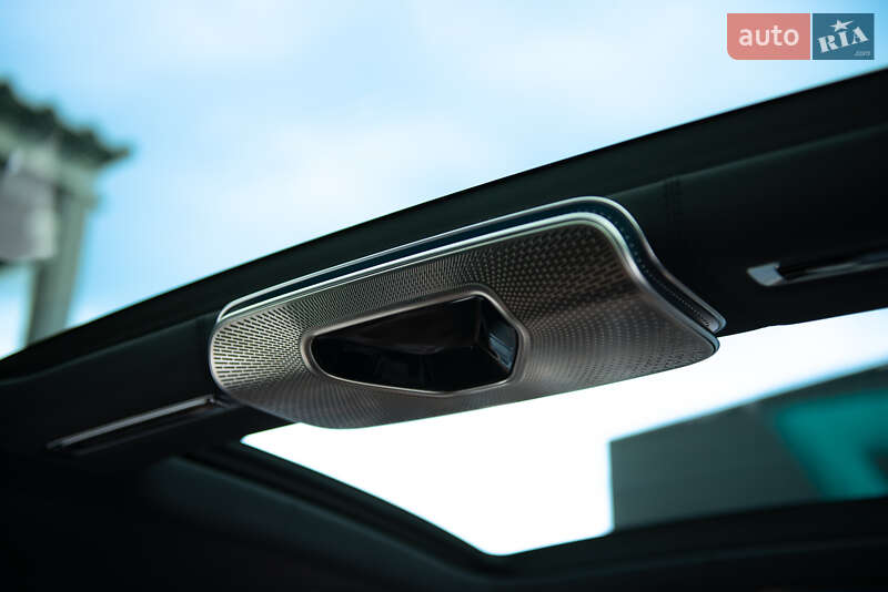 Седан Mercedes-Benz Maybach 2022 в Мукачево