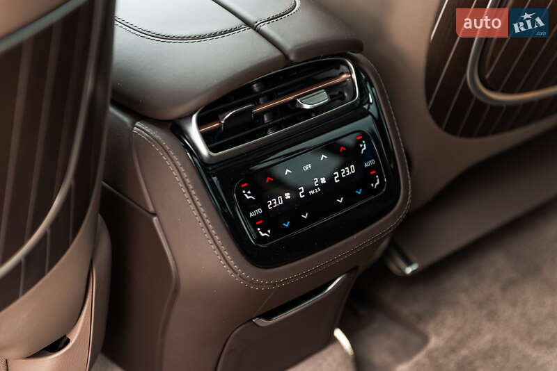 Внедорожник / Кроссовер Mercedes-Benz Maybach 2024 в Мукачево