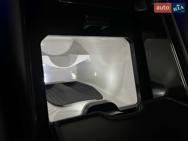 Внедорожник / Кроссовер Mercedes-Benz Maybach 2021 в Киеве