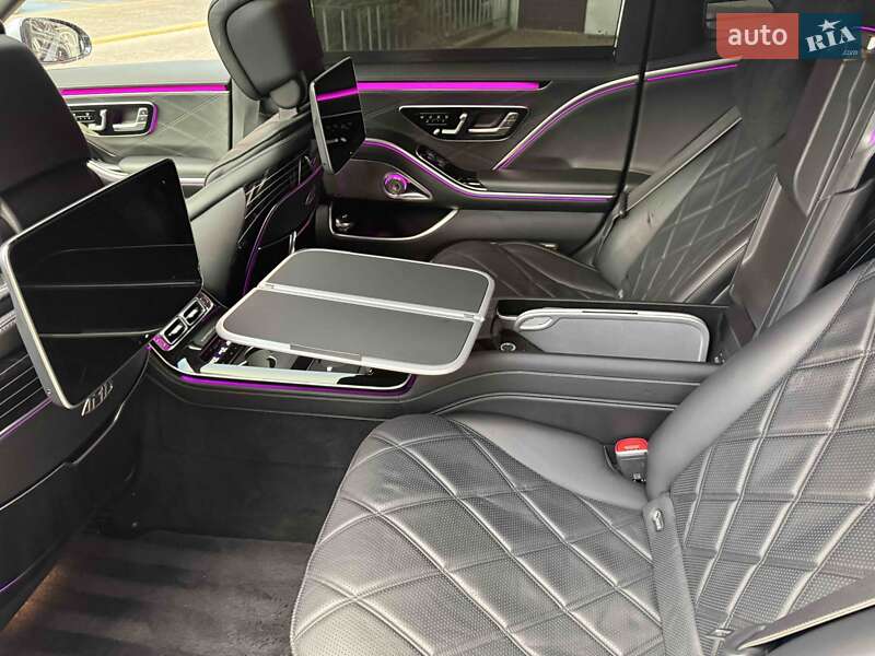 Седан Mercedes-Benz Maybach 2021 в Львові