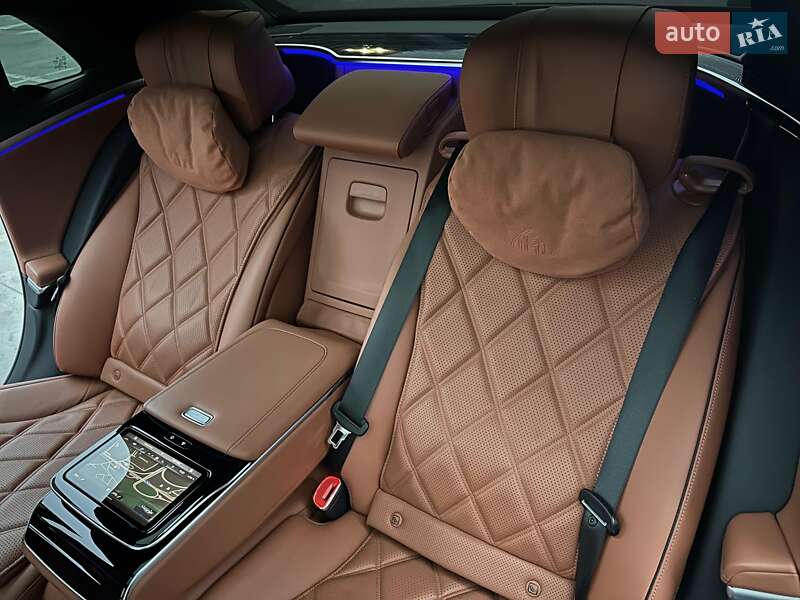 Седан Mercedes-Benz Maybach 2022 в Киеве