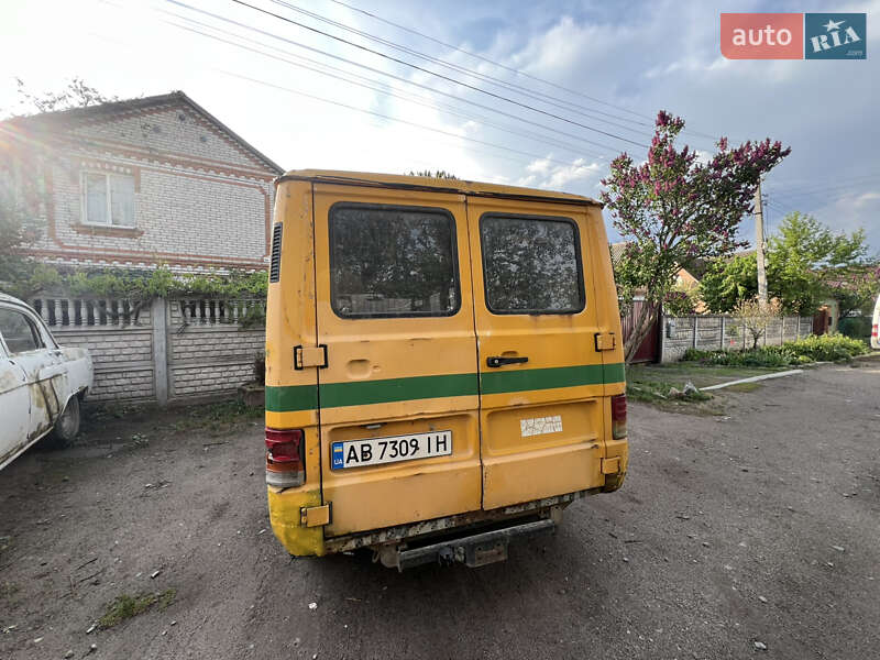 Минивэн Mercedes-Benz MB-Class 1990 в Виннице фото 4 Минивэн Mercedes-Benz MB-Class 1990 в Виннице