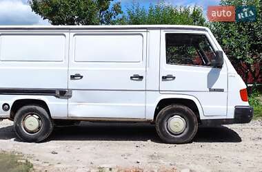 Грузовой фургон Mercedes-Benz MB-Class 1995 в 