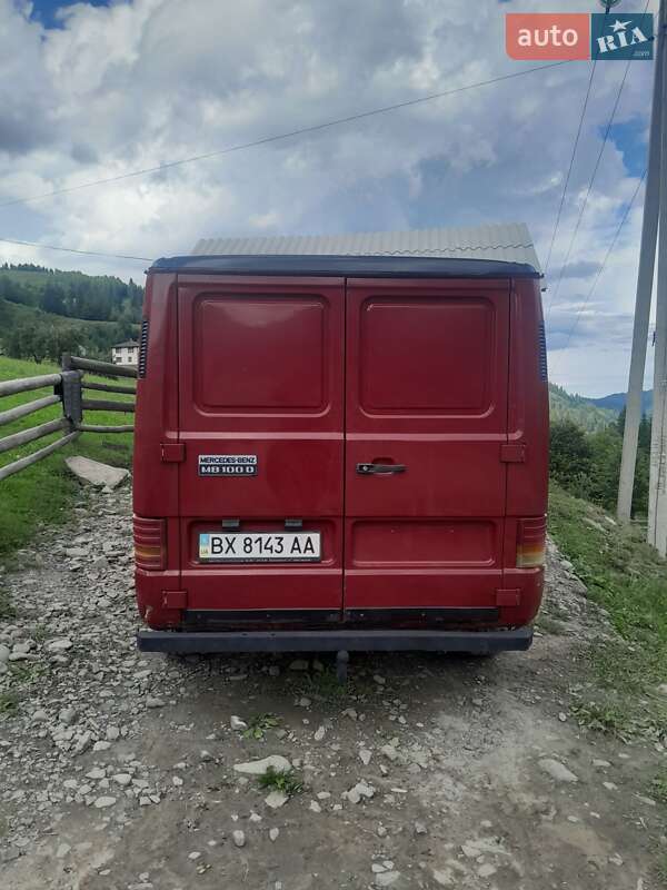 Вантажний фургон Mercedes-Benz MB-Class 1995 в Верховині