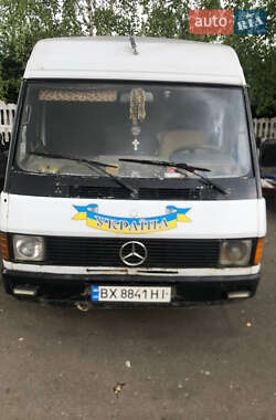 Минивэн Mercedes-Benz MB-Class 1990 в Красилове