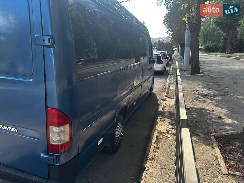 Грузовой фургон Mercedes-Benz MB-Class 1997 в Кривом Роге