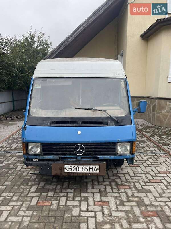 Грузовой фургон Mercedes-Benz MB-Class 1990 в Киеве