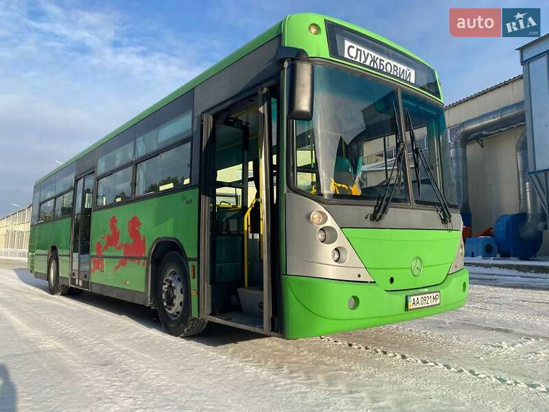 Міський автобус Mercedes-Benz MCV 2011 в Славуті