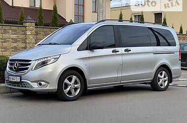 Мінівен Mercedes-Benz Metris 2016 в Києві