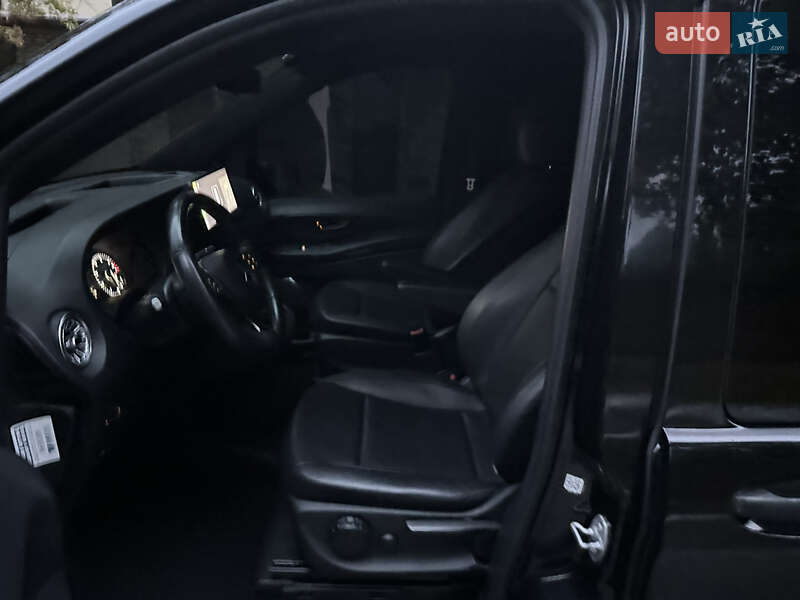 Минивэн Mercedes-Benz Metris 2018 в Днепре