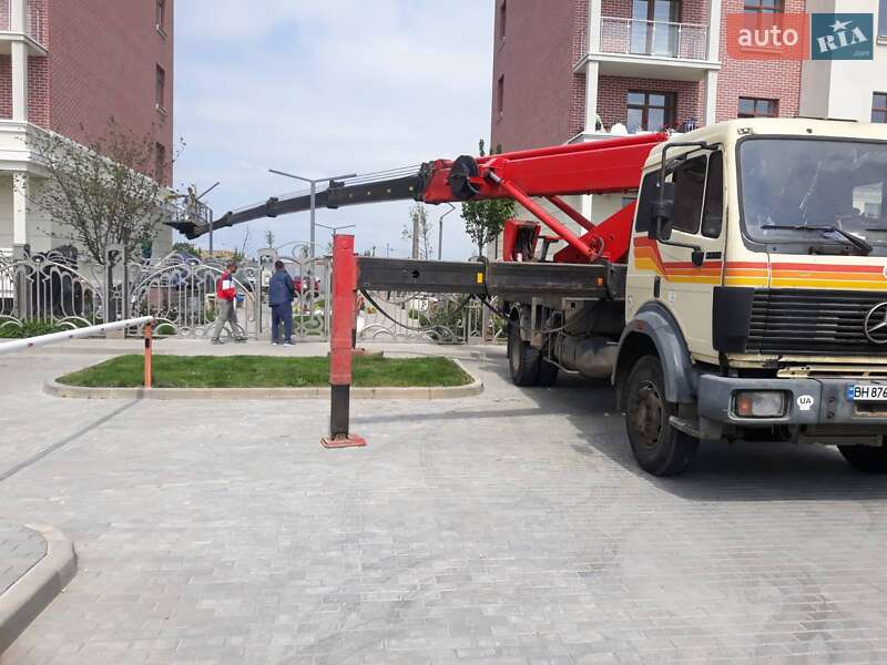 Mercedes-Benz MK-Series 1998 Mercedes-Benz MK-Series 1998