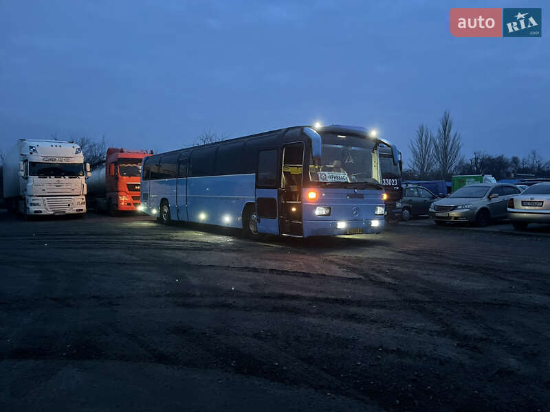 Туристический / Междугородний автобус Mercedes-Benz O 303 1985 в Кривом Роге