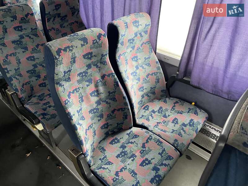 Туристический / Междугородний автобус Mercedes-Benz O 403 2003 в Харькове