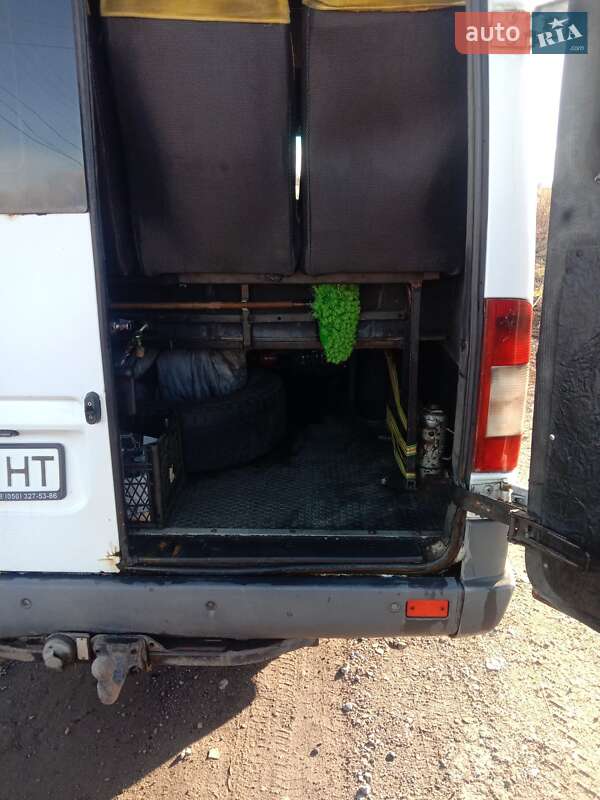 Мікроавтобус Mercedes-Benz O 403 2003 в Валках
