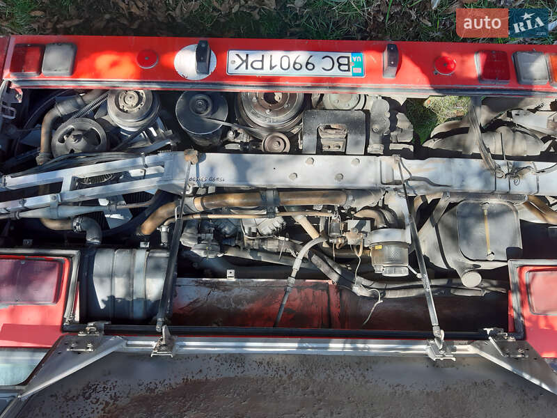 Пригородный автобус Mercedes-Benz O 407 1998 в Дрогобыче