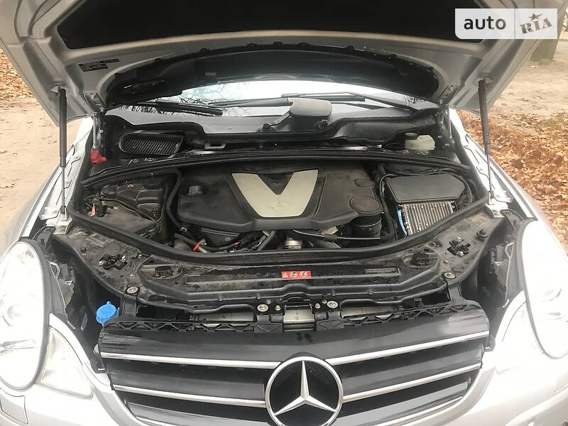 Универсал Mercedes-Benz R-Class 2010 в Львове