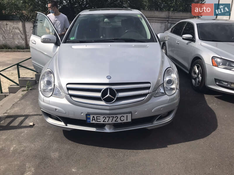 Мінівен Mercedes-Benz R-Class 2007 в Кам'янському