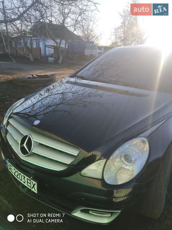 Универсал Mercedes-Benz R-Class 2006 в Николаеве