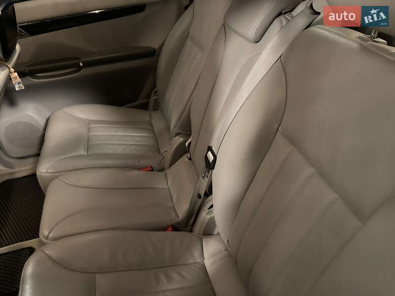Универсал Mercedes-Benz R-Class 2010 в Киеве