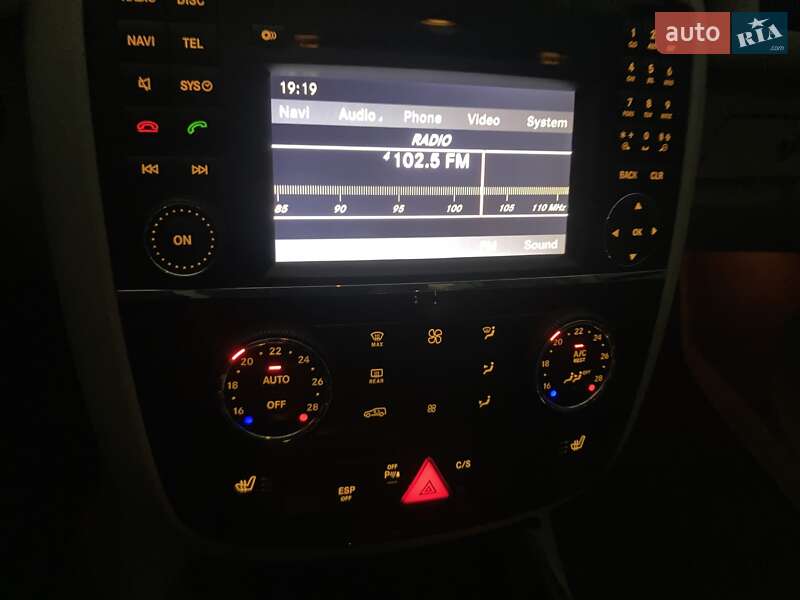 Универсал Mercedes-Benz R-Class 2010 в Киеве