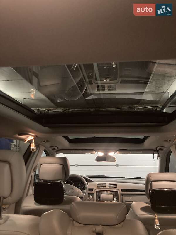 Универсал Mercedes-Benz R-Class 2010 в Киеве