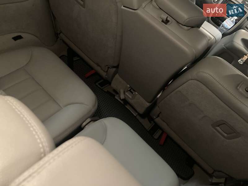 Универсал Mercedes-Benz R-Class 2010 в Киеве