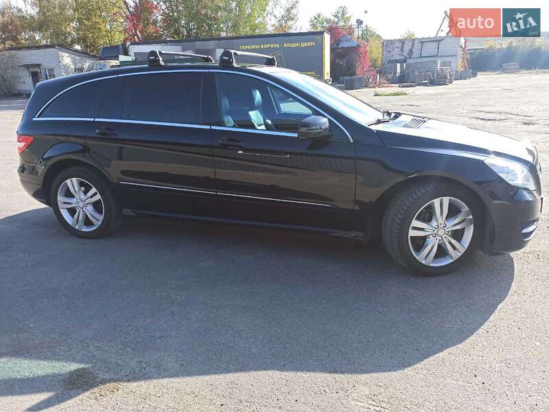 Универсал Mercedes-Benz R-Class 2011 в Костополе
