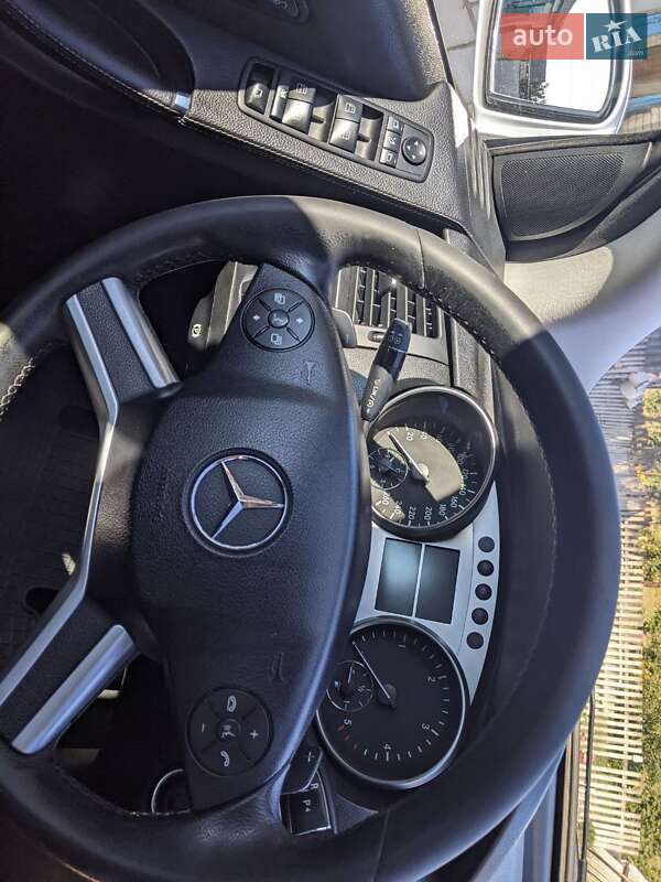Универсал Mercedes-Benz R-Class 2008 в Хороле