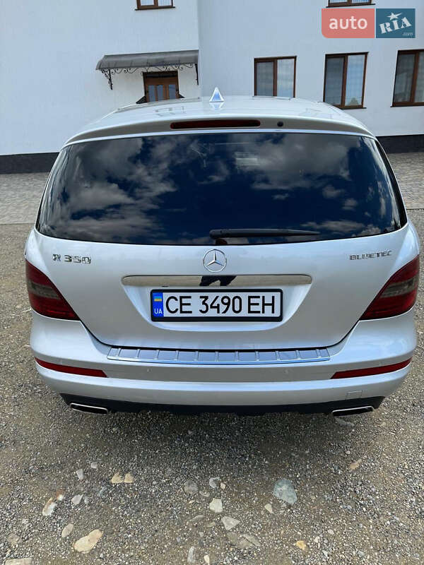 Универсал Mercedes-Benz R-Class 2010 в Черновцах